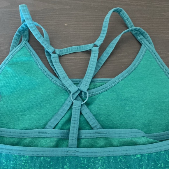 Gymshark Adapt Fleck Seamless Sports Bra Medium Support Jewel Green Size M - Picture 4 of 10